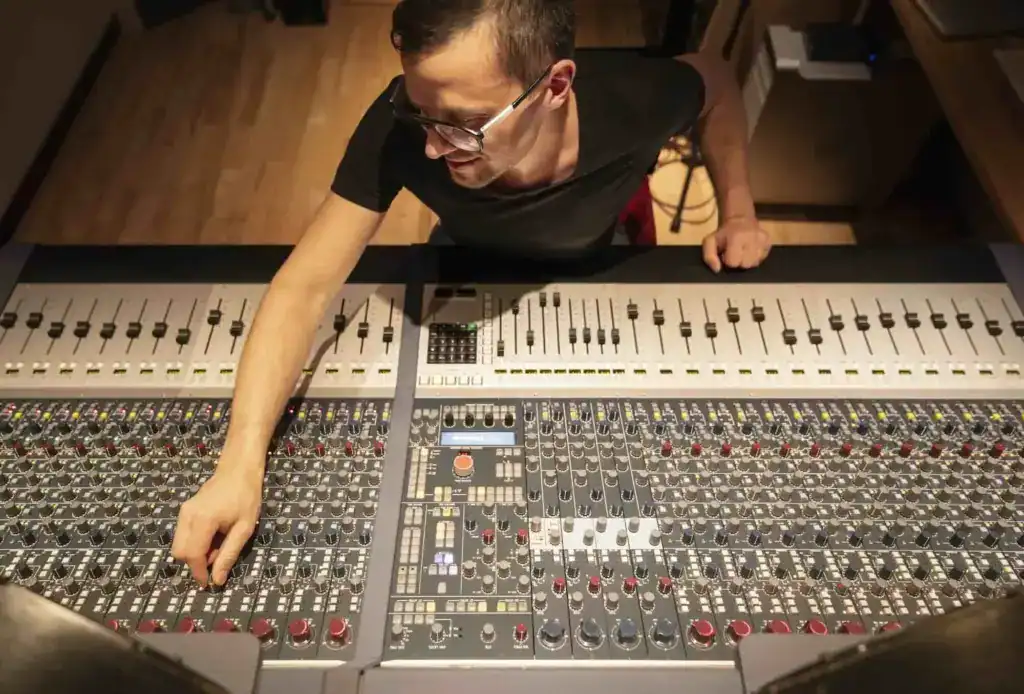 Reinhard von Wegen aka Reinhard Gross Musikproduzent Hicktown Records ® Tonstudio Bayern